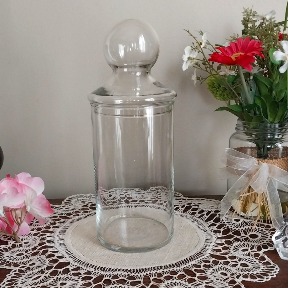 VINTAGE APOTHECARY JAR